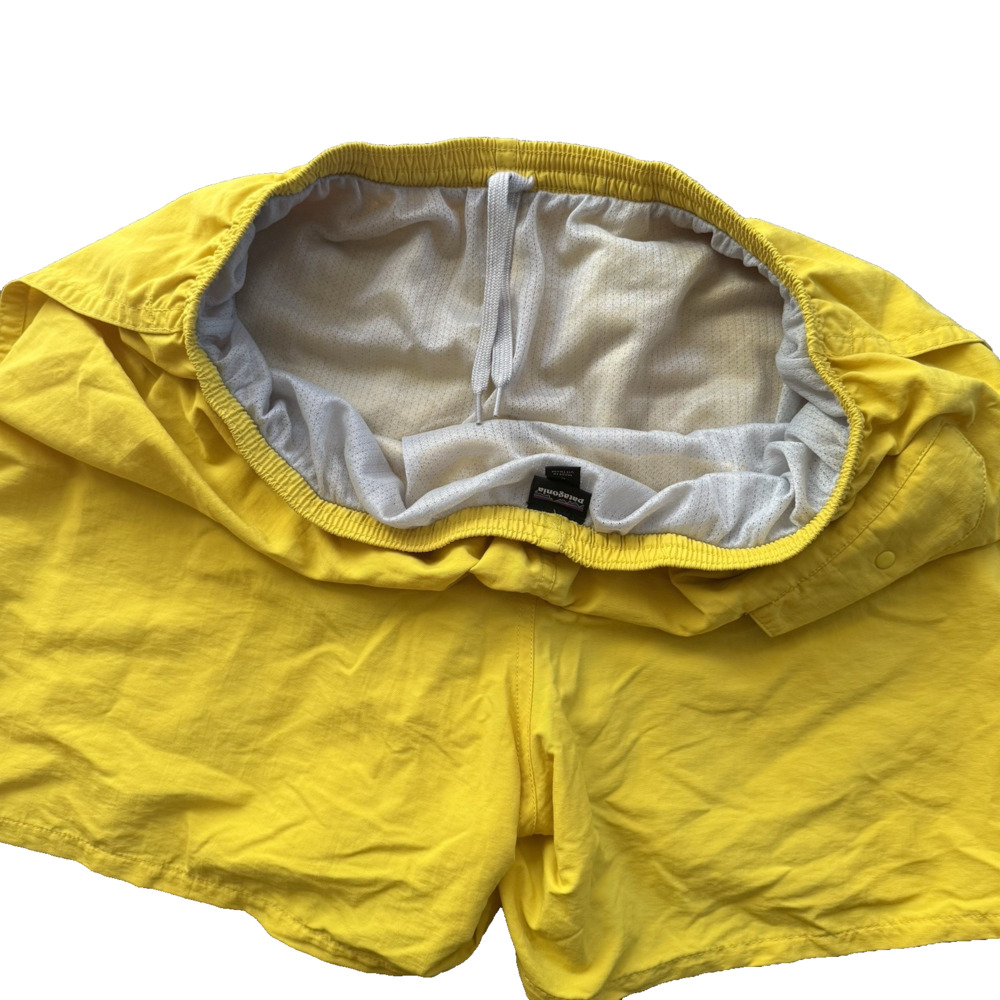 Patagonia Yellow Baggies Swim Trunks Mens Large Patch Logo Back Pocket excellent - Picture 6 of 6